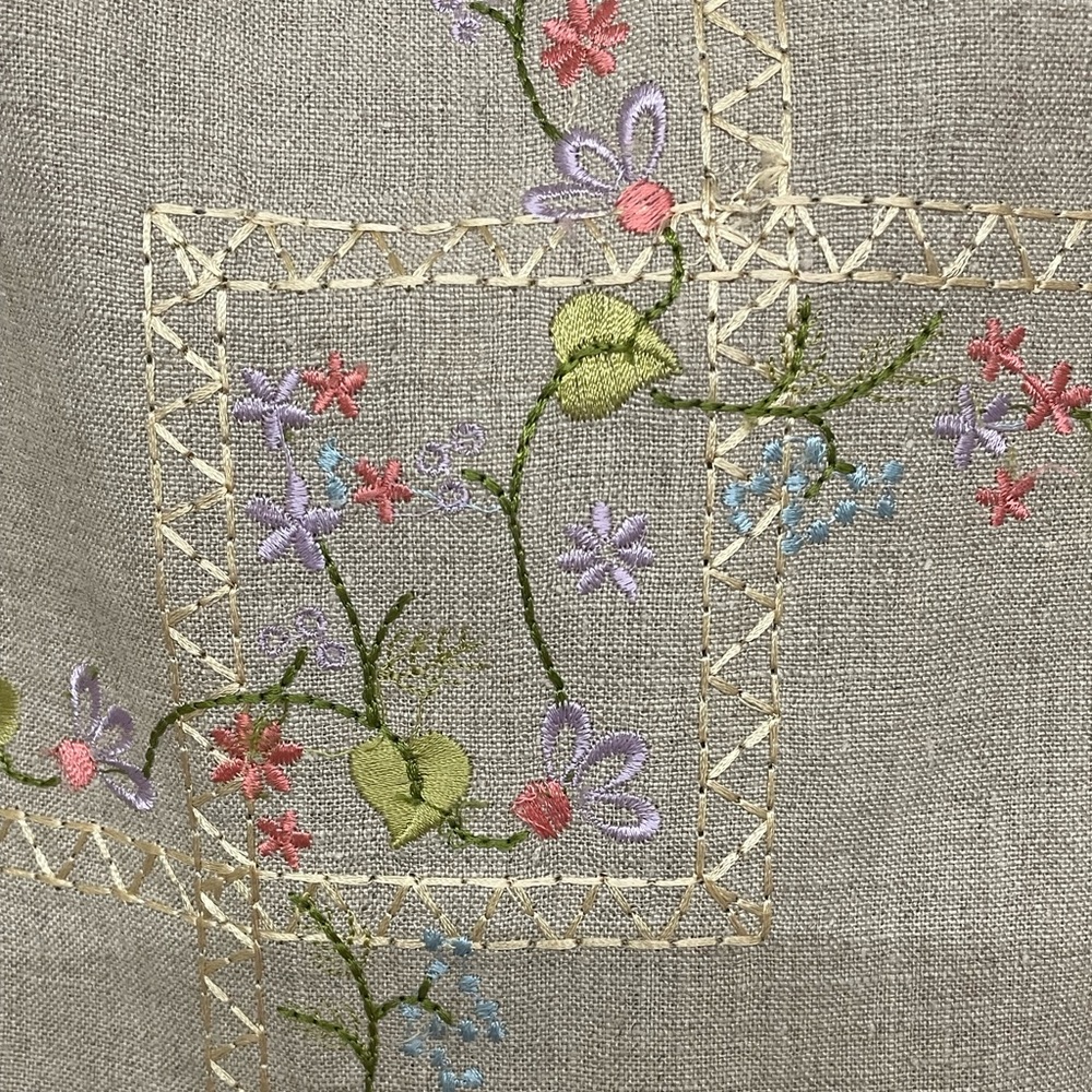 100% Linen Tan with Embroidery pattern skirt! Deane & White! Size 14 Side zipper - Picture 4 of 4